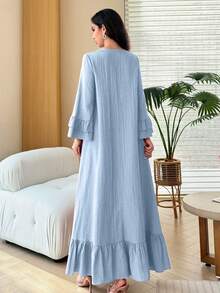 SHEIN Najma 菱形領紋理布料荷葉邊袖口 3/4 袖大裙擺女款阿拉伯風洋裝 - 藍色 - 查看 2