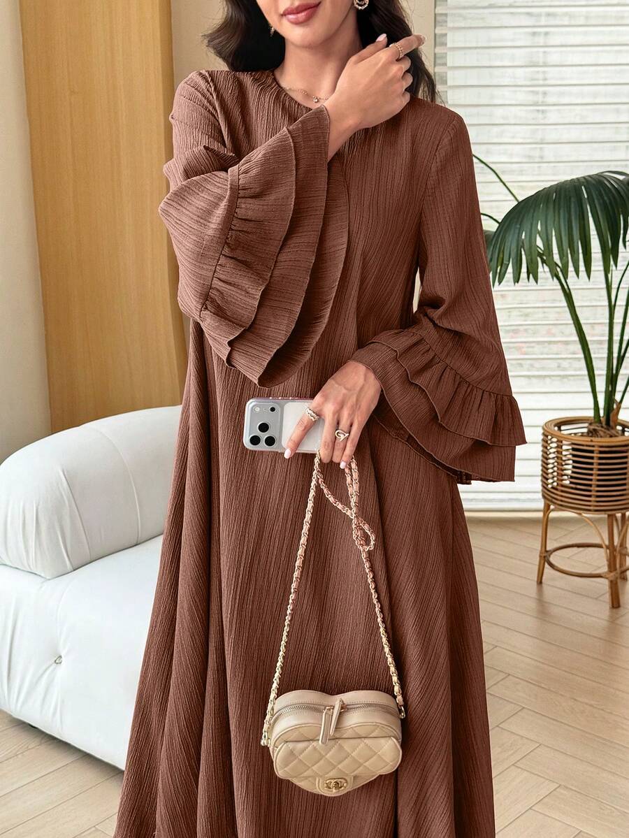 SHEIN Najma 女款阿拉伯式長裙，鑽飾領口，紋理布料，荷葉邊飾，大袖口，3/4袖，大裙襬，端莊中東風，秋季 - 棕色 - 查看 1