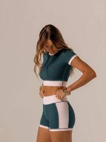 Aralina Women's Cropped Ribbed Crew Neck Contrast Color Tank Top And Shorts Sports Set - Dark Green - View 10