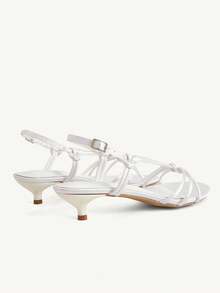 CUCCOO CHICEST 低跟女款涼鞋，白色緞面絲帶飾邊 - 白色 - 查看 6