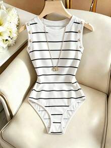 SHEIN Franclia 女款新款極簡時尚水鑽扣飾修身連身衣 - 白色 - 查看 1