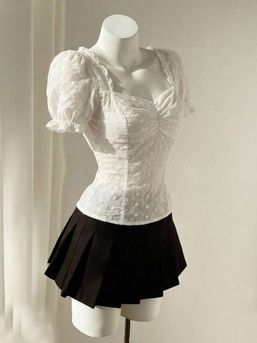 Joudiya 夏季波點提花抹胸白色花卉上衣 婚禮約會休閒浪漫度假雪紡襯衫 優雅女款襯衫 適合婚禮宴會 可愛 - 白色 - 查看 1