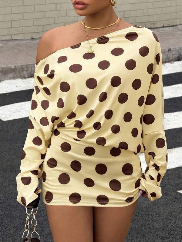 Muchica Plus Size Polka Dot Print Asymmetric Neck Mini Dress