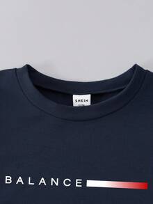 SHEIN Streecool Kids 小男孩百搭字母印花圓領短袖T恤與蝴蝶結抽繩短褲2件套 - 藏蓝色 - 查看 4