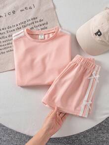 SHEIN 女童針織素色圓領休閒T恤短褲兩件套 - 粉色 - 查看 4