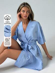 Livesso Summer Vacation Hollow Embroidery Floral Pattern Loose Fit Women's Nightgown - Blue - View 6