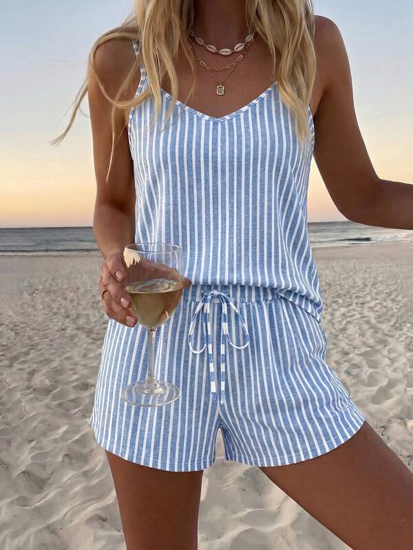 SHEIN LUNE Casual Coastal Minimalist Women's Camisole Top And Shorts 2 Pieces Set, Suitable For Summer Beach Blue And White Stripe