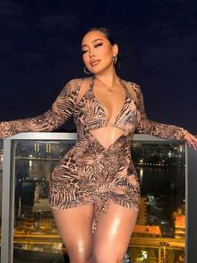 SHEIN X Sofía Suescun Swim SXY 大码女士豹纹吊带比基尼三件套，适合海滩度假 - 彩色 - 查看 4