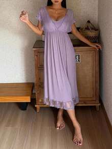 DAZY Robe longue transparente à bretelles spaghetti avec patchwork de dentelle et taille cintrée, tenue d'été, chemise de nuit pour femme - Parme - Voir 4