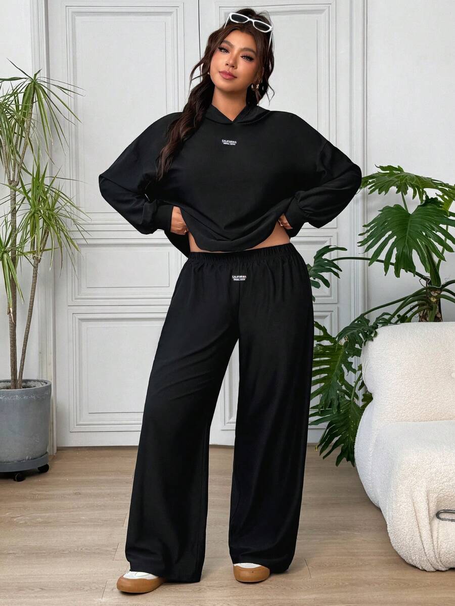 SHEIN EZwear 大尺碼女款字母印花連帽長袖上衣與長褲休閒日常兩件套 秋季 - 黑色 - 查看 1