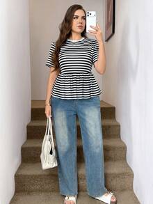 SHEIN LUNE Plus Size Women's Striped Crew Neck Short Sleeve Ruffle Hem Casual T-Shirt - Black and White - View 5
