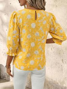 SHEIN Clasi Round Neck Shirred Romantic Boho Daisy Embroidered Top Vacation Pastel Yellow Summer - Yellow - View 2
