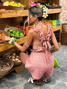 Selianne 橄欖綠荷葉邊肩帶平口短連身褲 紋理布料休閒度假款 春夏標準尺寸 - 粉色 - 查看 2