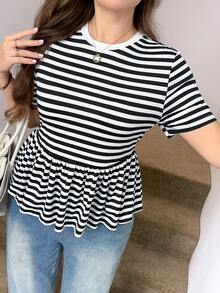 SHEIN LUNE Plus Size Women's Striped Crew Neck Short Sleeve Ruffle Hem Casual T-Shirt - Black and White - View 3