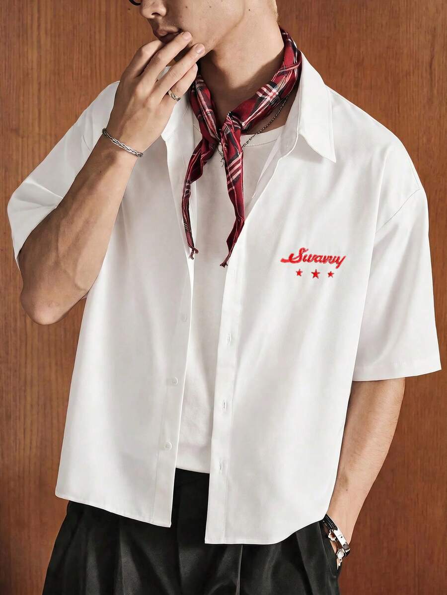 SWAVVY 男士極簡百搭刺繡單排扣短袖襯衫 - 白色 - 查看 1