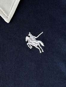 SHEIN 青少年女孩深藍色 Polo 領 Polo 洋裝，刺繡圖案百褶下擺學院風休閒洋裝 - 藍色 - 查看 4