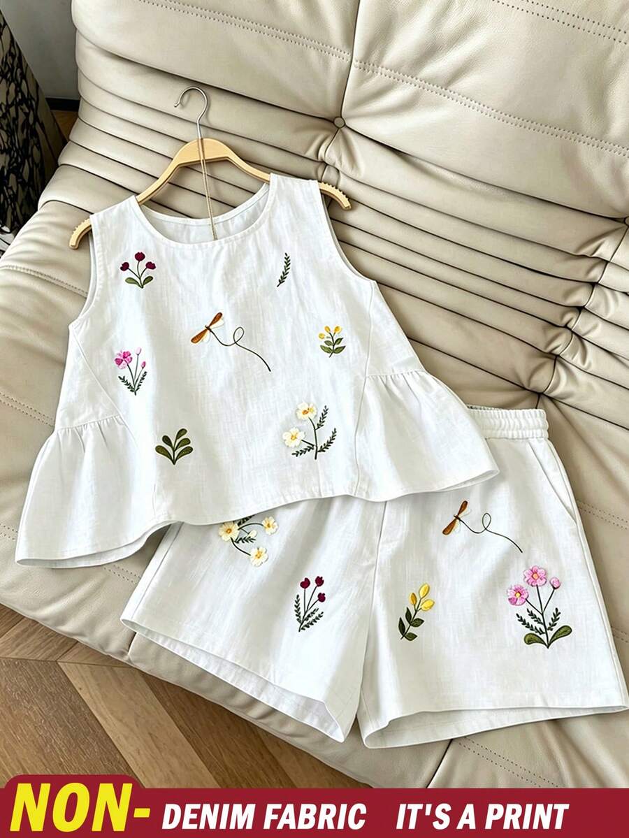 Resyla [Printed Design] Women's Floral Ruffle Blouse And Shorts 2 Pieces Casual Cute Outfit Picnic White Floral Summer Set - Multicolor - View 1