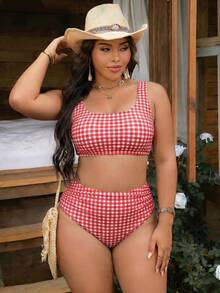 SHEIN Swim Curve 大尺碼女款黑白格紋兩件式時尚休閒度假泳衣套裝 - 紅白色 - 查看 5