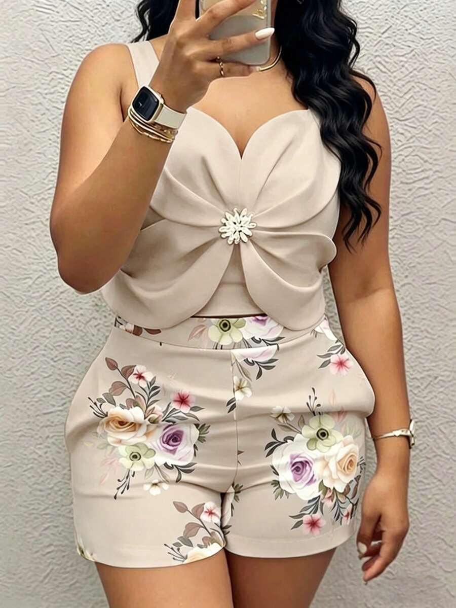 EMERY ROSE 大尺碼女款 3D 花卉裝飾上衣與短褲休閒日常套裝 - 杏色 - 查看 1