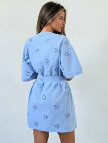 Livesso Summer Vacation Hollow Embroidery Floral Pattern Loose Fit Women's Nightgown - Blue - View 2