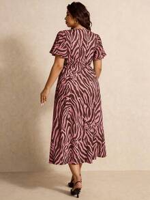 Elaquor Plus Size Women's Zebra Print V-Neck Short Sleeve Elegant Dress Vacation Pink Summer - Multicolor - View 2