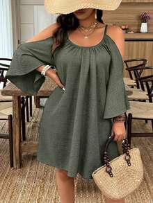 Weeklong Plus Size Round Neck Ruched Pleated Split Flare 3/4 Sleeve Casual A-Line Dress - Cadet Blue - View 1