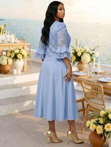 Fleurora Elegantes zweiteiliges Damen-Set in Große Größen mit Spitzen-Glockenärmel-Jacke und Kleid - Blau - Übersicht 2