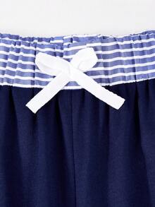SHEIN Casuvi Kids 青少年女孩兩件套，針織彈性修身 T 恤套裝，對比色梭織條紋 Polo V 領套頭長袖 T 恤搭配對比腰帶寬腿褲，馬匹圖案印花裝飾，時尚復古運動風，適合休閒、運動、度假穿著，春秋季適用 - 藏蓝色 - 查看 6
