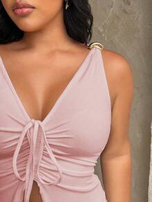 Rustia Plus Size Women's Solid Color Ruched Metal Decor Fitted Versatile Casual Top - Dusty Pink - View 5