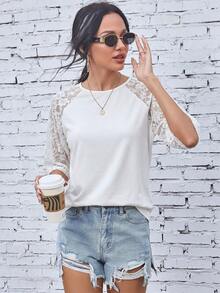 SHEIN Holidaya 女款落肩袖條紋印花圖案 T 恤上衣 - 白色 - 查看 5