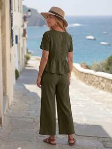 EMERY ROSE Women's Solid Color Textured Ruffle Hem Short Sleeve Top And Casual Pocket Pants Set - Olive Green - View 2