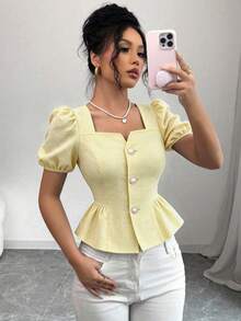 Selianne 新款女式度假風紋理布料小V領方領前開襟泡泡短袖荷葉邊下擺上衣，適合通勤、派對、約會，顯高顯瘦，時尚年輕優雅大方 - 鵝黃色 - 查看 5
