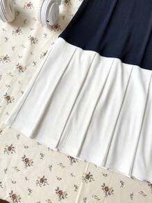 SHEIN 青少年女孩深藍色 Polo 領 Polo 洋裝，刺繡圖案百褶下擺學院風休閒洋裝 - 藍色 - 查看 6
