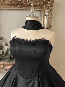Lovelzi Luxury Plus Size Lace Trim Ruched Elegant Waist-Cinched Halter Neck Ball Gown Dress Party Cocktail Wedding Homecoming Wedding Black Spring - Black - View 4