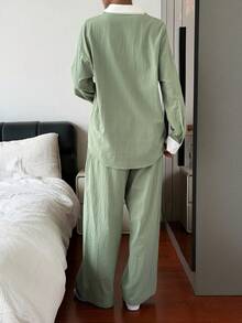 DAZY Conjunto de Roupa de Descanso Feminino com Top de Manga Longa de Abotoamento Único e Calça em Cores Contrastantes para o Outono - Verde - Visão 2
