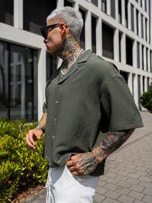 Artur Kramer 男士綠色飛梭布寬鬆前短後長的盒狀大尺寸襯衫 - 軍綠色 - 查看 5