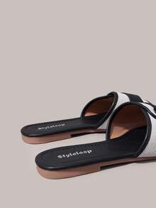 Styleloop Women Shoes Multi-Colored Canvas Splicing Square Toe Flat Bottom Cross Sandals, Simple Casual Style, Suitable For Daily Commuting, Vacation Travel, V - Black 4 - View 4