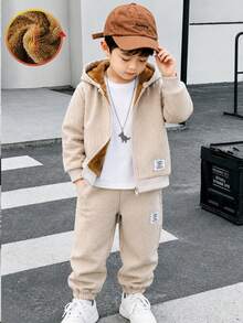 SHEIN 2件組小男孩休閒拼接純色長袖舒適保暖內裡拉鍊夾克與長褲套裝，適合秋冬日常休閒戶外穿著 - 卡其色 - 查看 3
