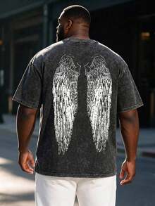 Manfinity Roghcode Men's Plus Size Wing Print Loose Short Sleeve T-Shirt, Holiday - Black - View 2