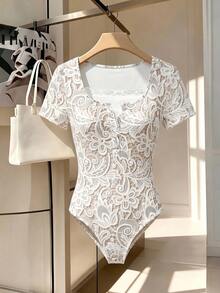 Selianne Women's Spring/Summer Casual Lace Trim 2 In 1 Design Short Sleeve Waist-Cinching Fitted Bodysuit, Suitable For Daily Wear, Photos, Travel And Commuting - Beige - View 5