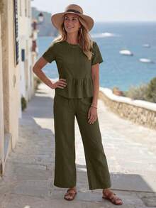 EMERY ROSE Women's Solid Color Textured Ruffle Hem Short Sleeve Top And Casual Pocket Pants Set - Olive Green - View 4