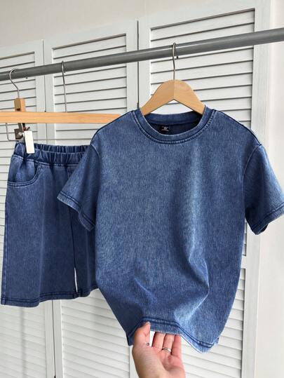 SHEIN Setelan Kasual Musim Panas untuk Anak Laki-Laki (Tween Boys) Atasan Lengan Pendek dan Celana Pendek Denim