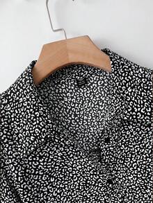 SHEIN CURVE+ 大尺碼女款秋季時尚 1960 年代傳統休閒優雅復古黑白條紋鈕扣襯衫 度假上衣 辦公穿搭 - 黑色 - 查看 5