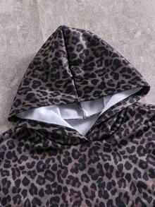 SHEIN 青少年女孩休閒返校街頭風豹紋連帽長版緊口束腰運動衫 - 棕色 - 查看 3