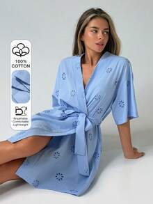 Livesso Summer Vacation Hollow Embroidery Floral Pattern Loose Fit Women's Nightgown - Blue - View 4