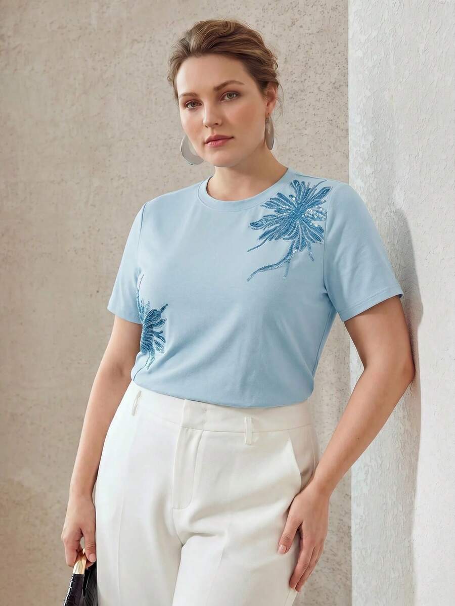 MOTF PREMIUM PLUS SUMMER DELICATE FLORAL EMBROIDERED KNITTED STRETCH COTTON T-SHIRT - Dusty Blue - View 2