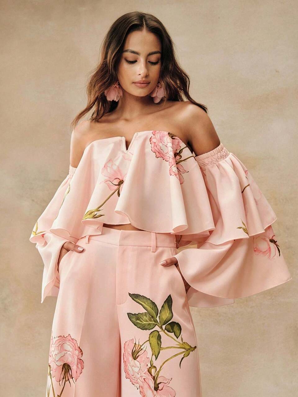 Women's Spring/Summer Vacation Outfit, Elegant Floral Print Bandeau Cold Shoulder Ruffle Top, Loose Casual Wide Leg Pants, White Floral Two Pieces Set, Suitable For Summer Vacation, Dating, Outing