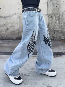 Manfinity EMRG Men's Gothic Streetwear Y2k Pattern Casual Versatile Daily Travel Denim Jeans With Pockets Holiday Light Blue Summer - Light Wash - View 4
