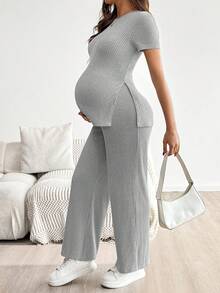 SHEIN 孕婦純色羅紋側開衩下擺T恤與可調腰圍長褲休閒兩件套 - 灰色 - 查看 4
