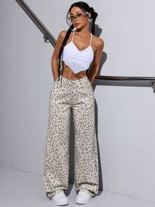 Jeanoix Plus Size Women's Leopard Print Pocket Washed Straight Leg Jeans - Multicolor - View 7